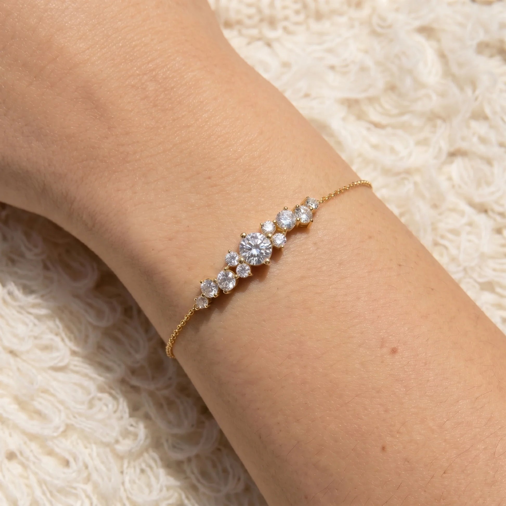 Round Cluster Bracelet