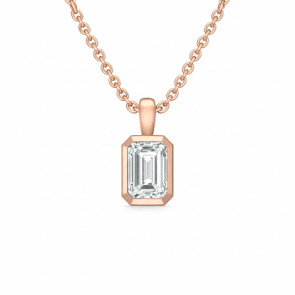 Emerald Bezelle Pendant