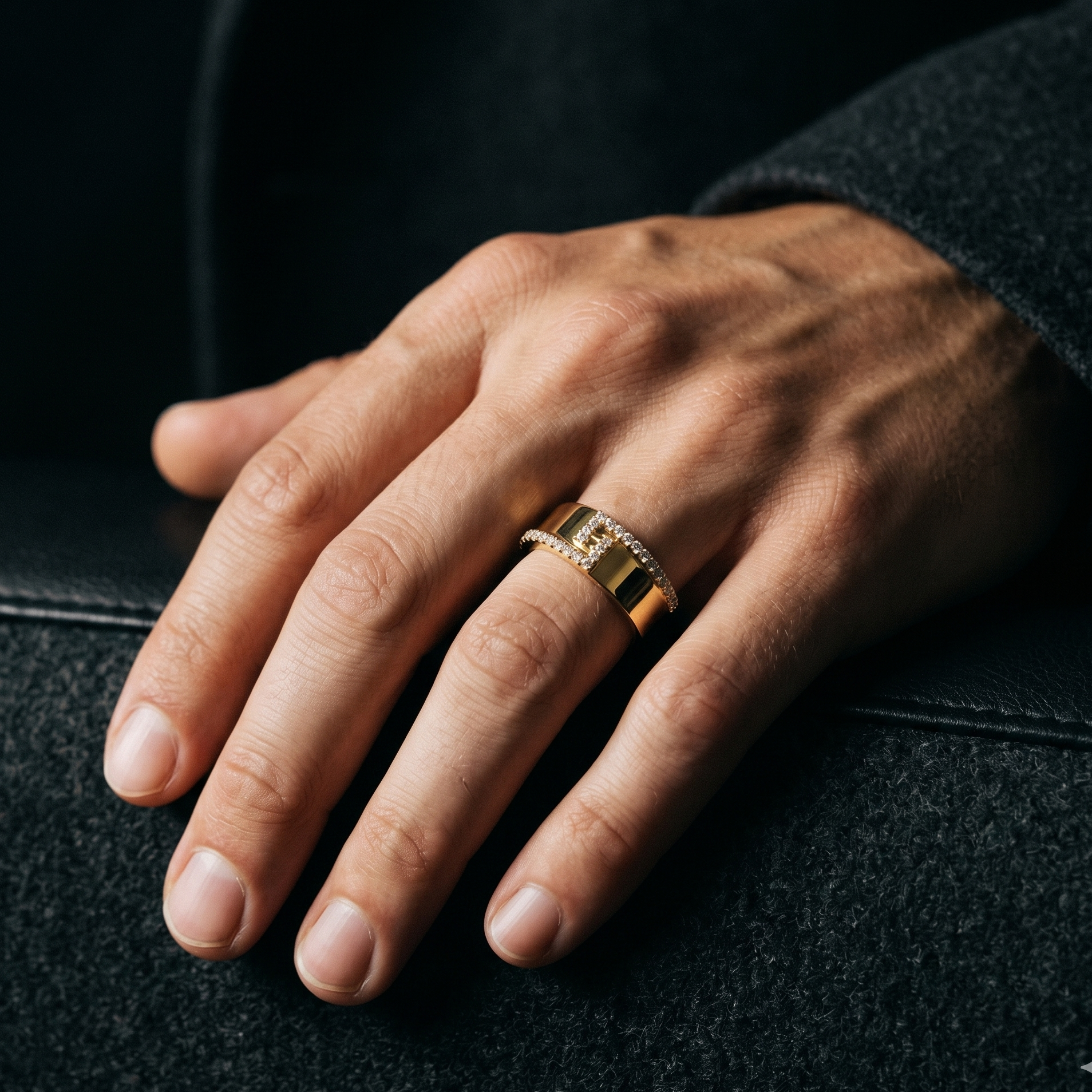 Lumera Band Ring
