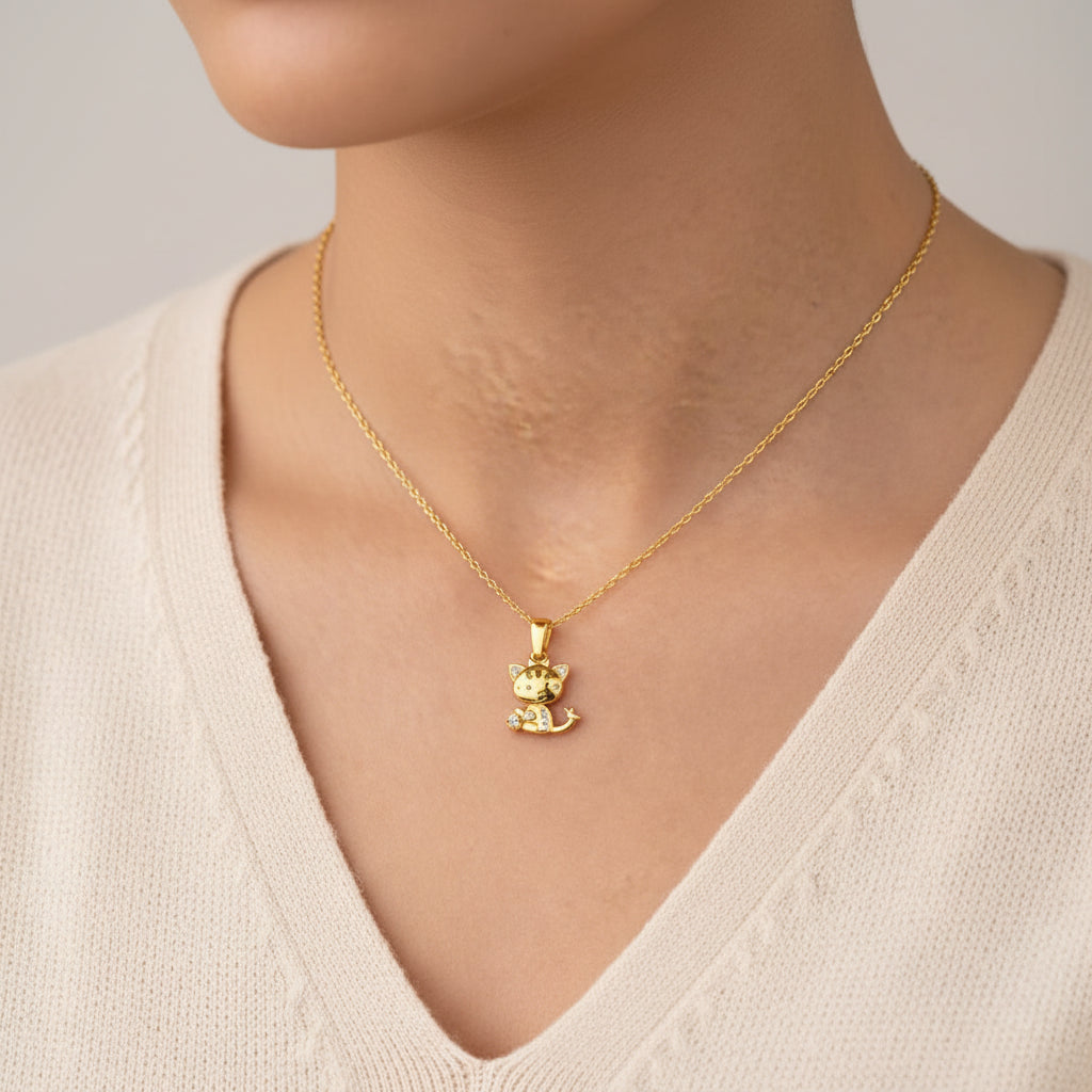 Kitlisse Charm Pendant