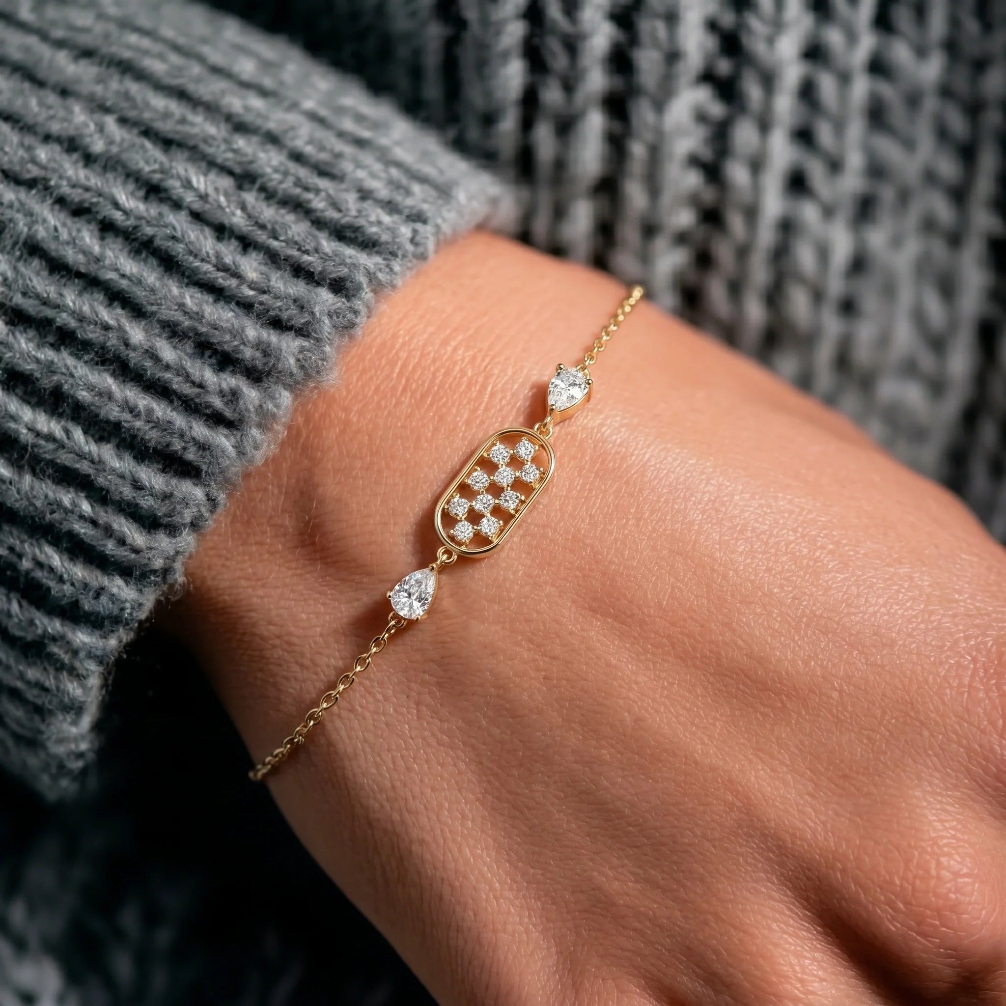 Lumière Lattice Bracelet