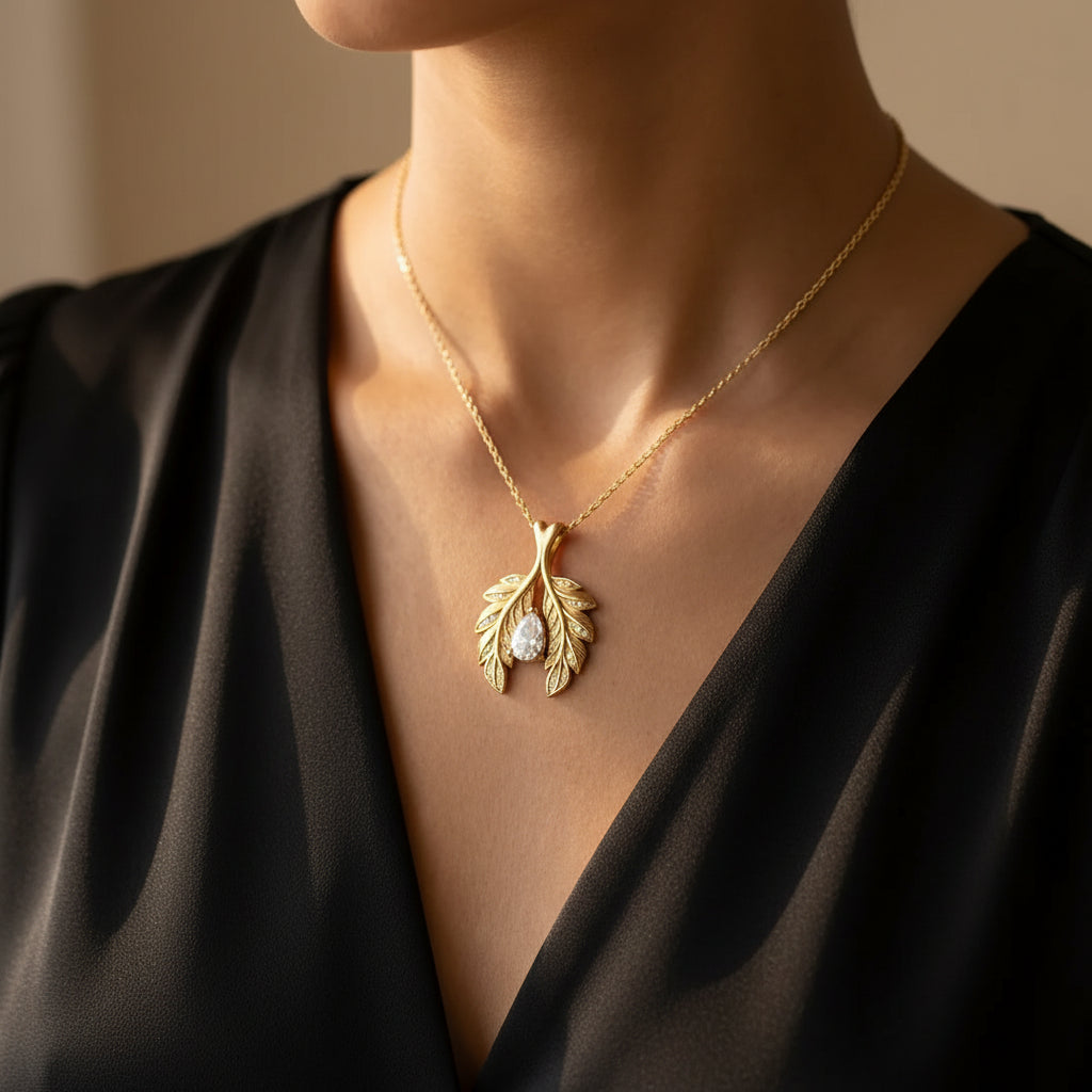 Aureleaf Dewdrop Pendant