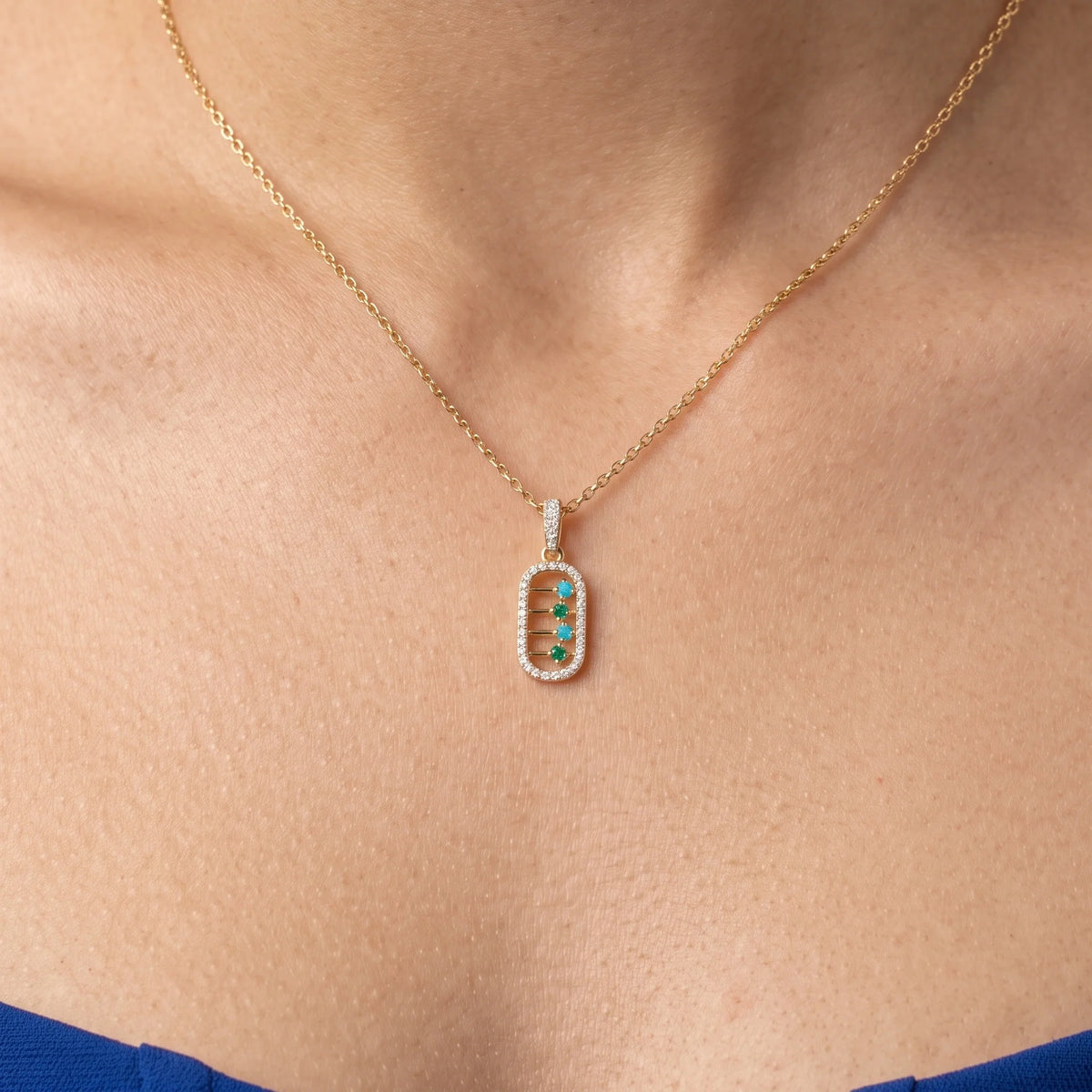 Gold Halo Bar Pendant