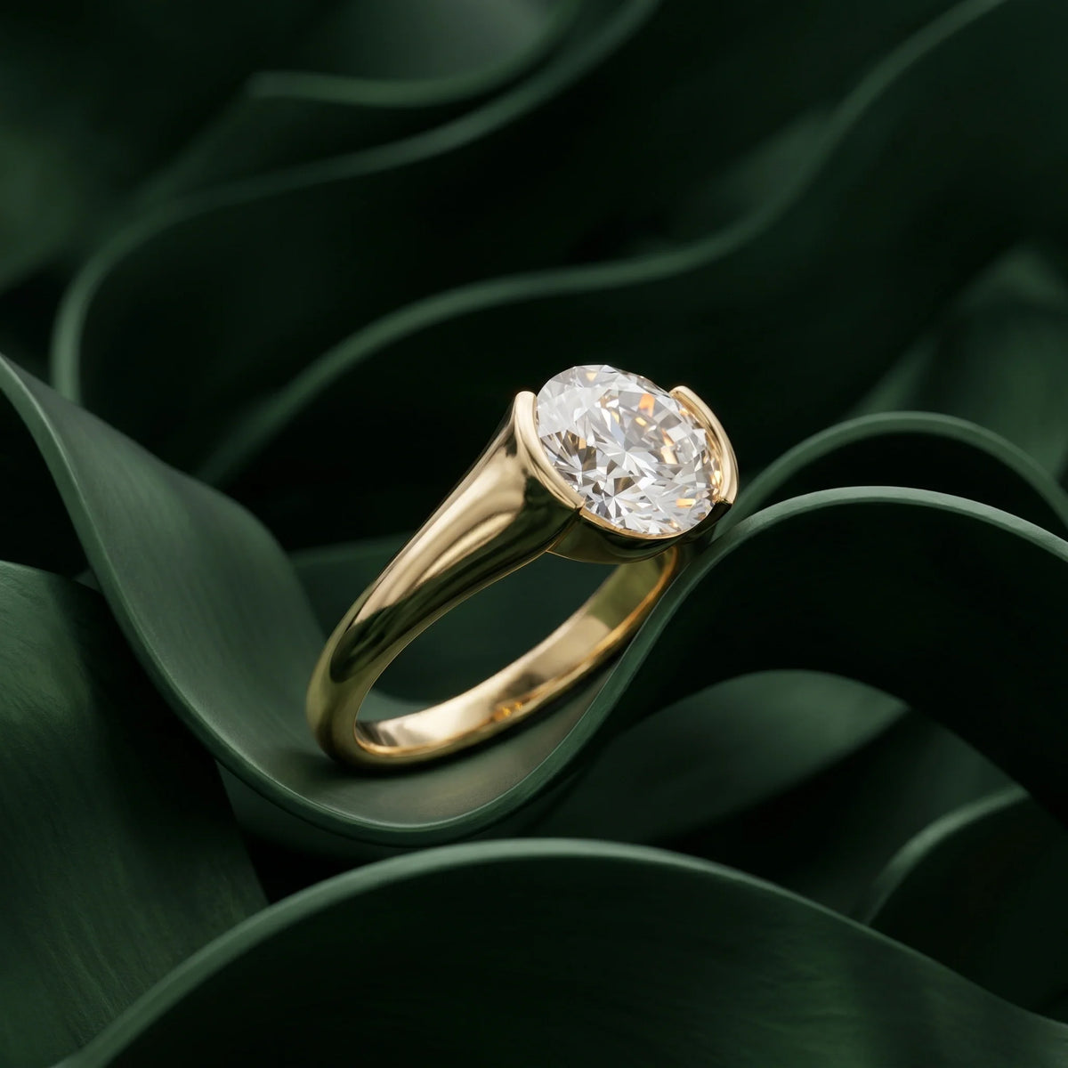Gold Round Embrace Solitaire Ring