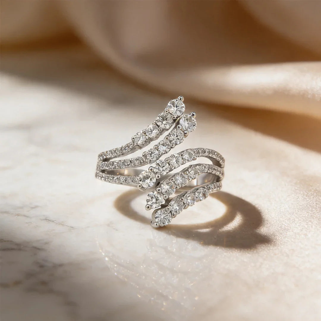 Astra Wave Ring