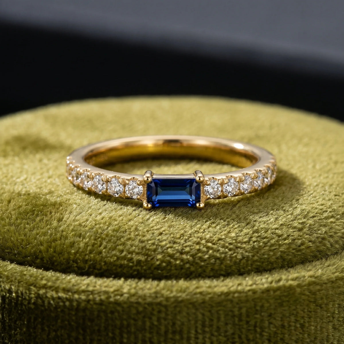 Gold Sapphire Baguette Ring