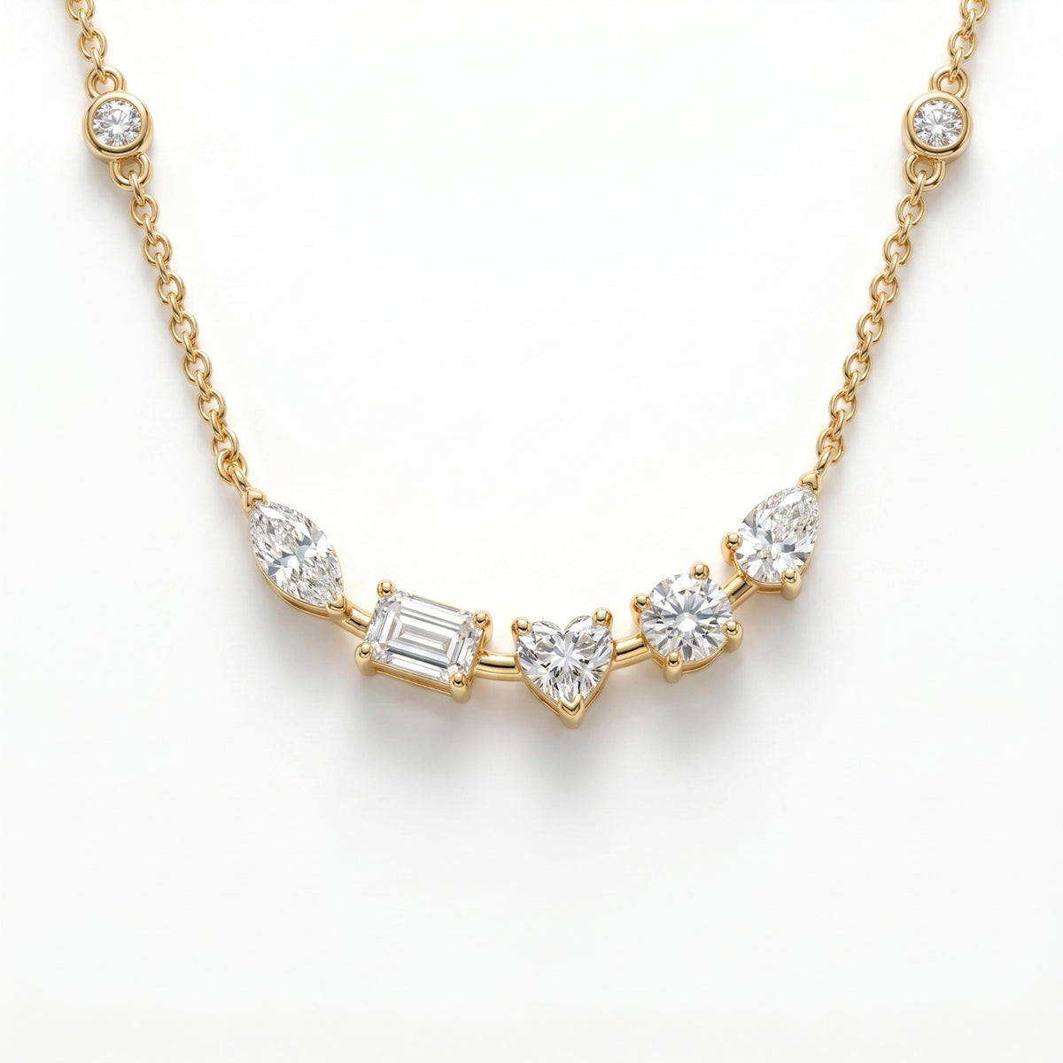 Royale cut necklace