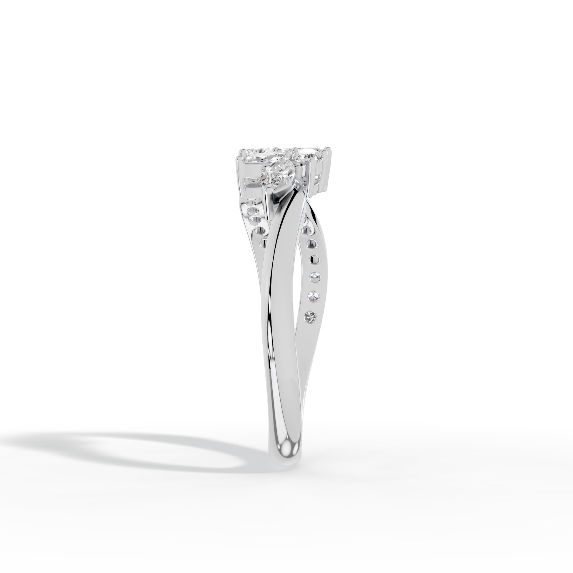 Floréva Twist Ring